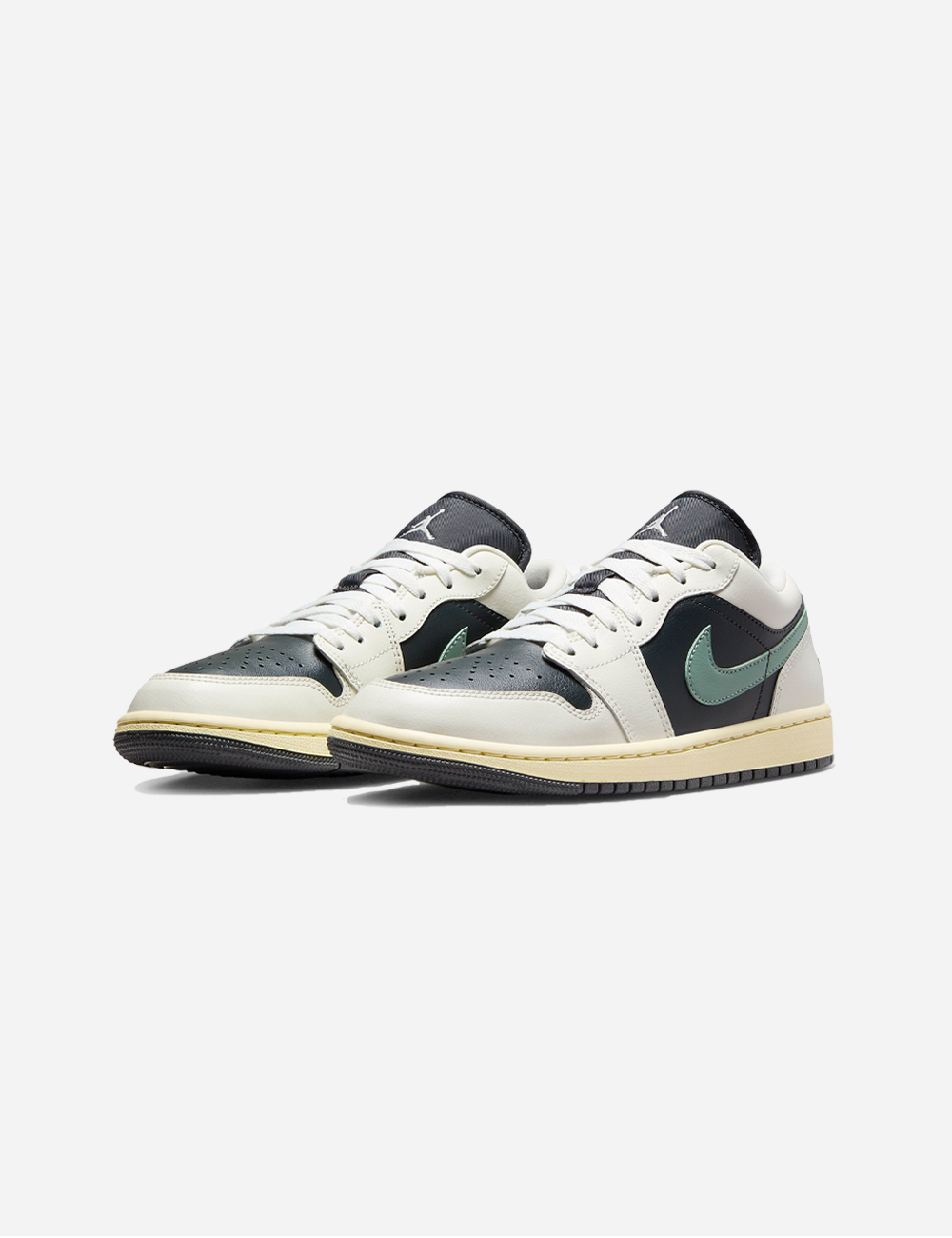 Air Jordan 1 Low Jade Smoke (DC0774-001)