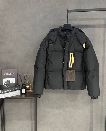 Пуховик Louis Vuitton