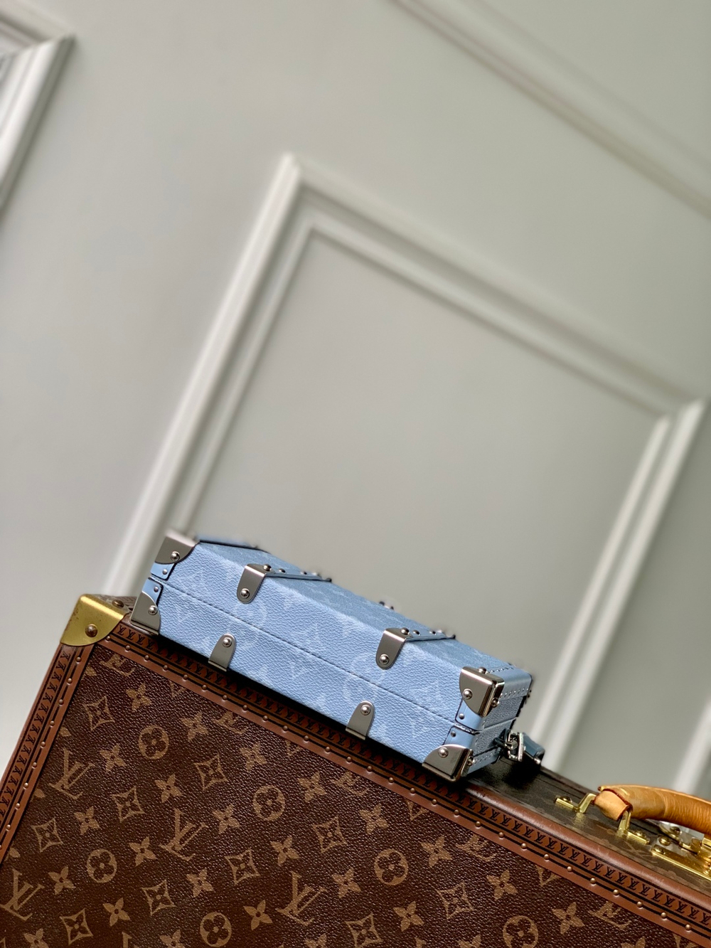 Louis Vuitton Wallet Trunk Taigarama