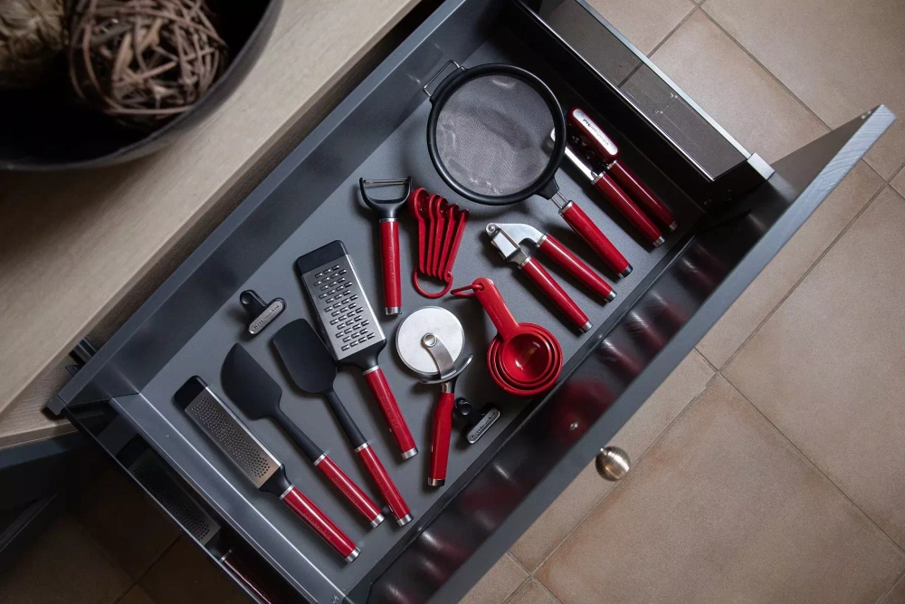 KitchenAid - Кухонное ситечко 18 см CORELINE / артикул   KAG161OHERE  / GTIN 5057982065553