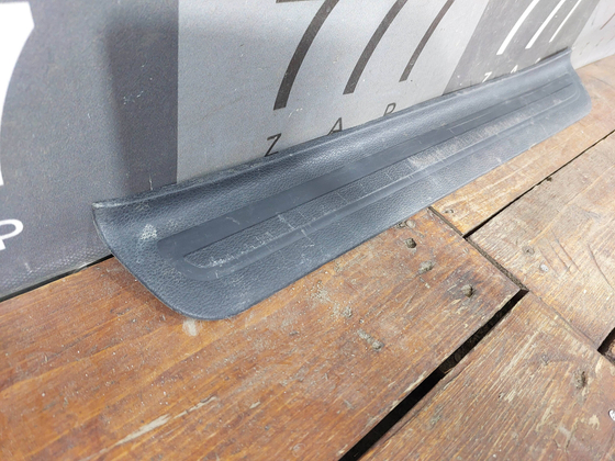 Накладка порога переднего левого Kia Soul 3 (SK3) 19-нв Б/У Оригинал 85873K0000