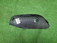 Решетка переднего бампера Mercedes E W213 (16-21)