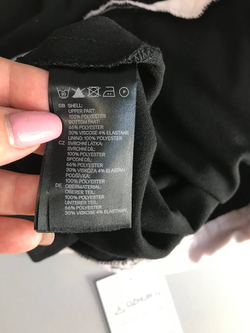 Комбинезон H&M красивый, маркировка 34, визуально на 40 размер