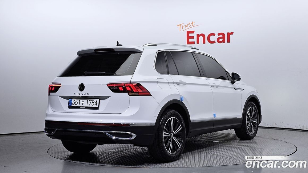 Volkswagen Tiguan 2 Generation 2.0 TDI Premium (03.2022)