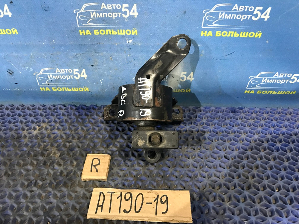 Подушка двигателя TOYOTA CARINA E 1996