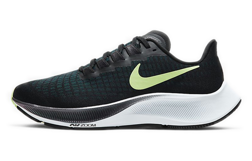 Nike zoom 37 2025