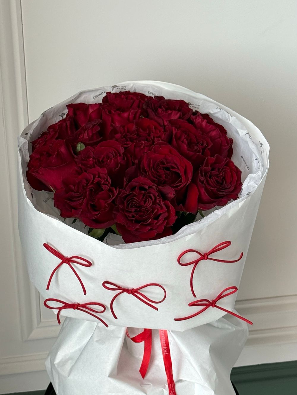 Моно букет из одноголовой пионовидной розы 15 шт