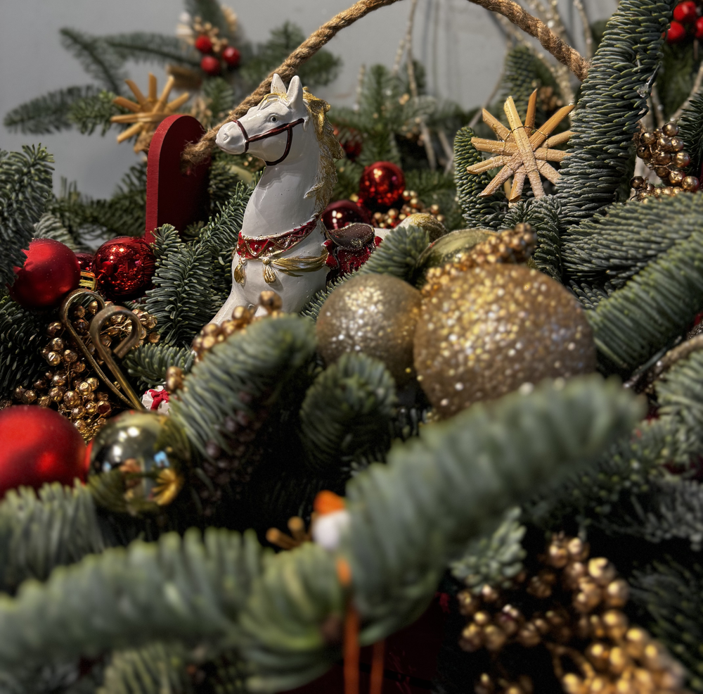 Новогодняя композиция "Ярмарка чудес"