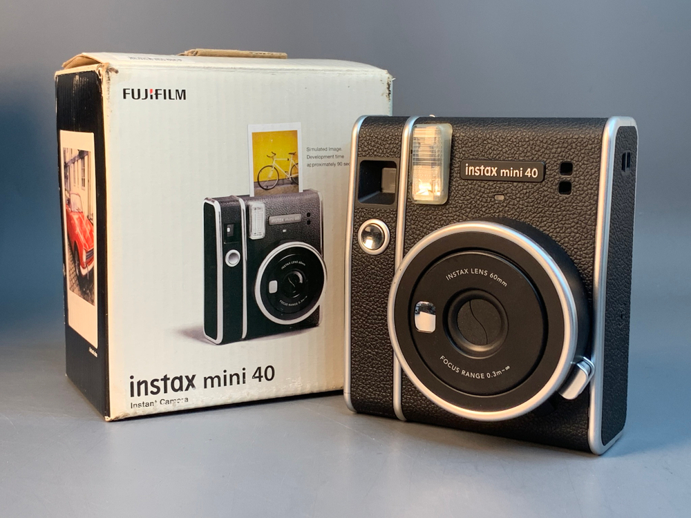 Fujifilm Instax Mini 40 Black