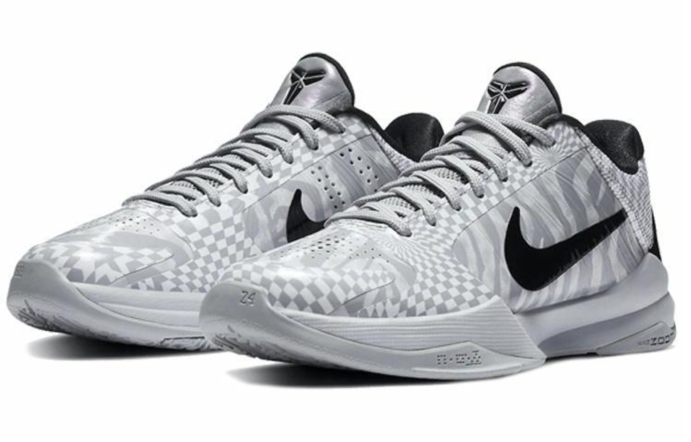 Кроссовки Nike Zoom Kobe 5 Protro "Zebra"