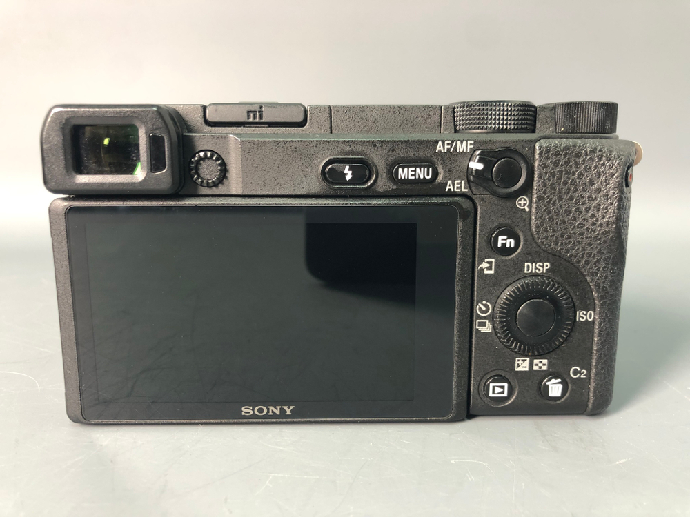 Sony A6400 Kit 16-50mm