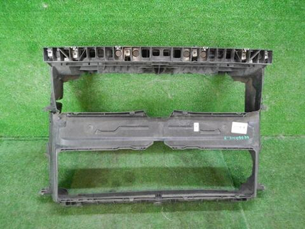 Воздуховод радиатора BMW X1 F48 (2019-2022)