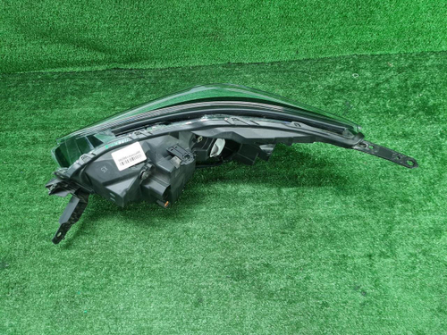 Фара правая Subaru Outback 6 (2019-2022) LED (В пленке)