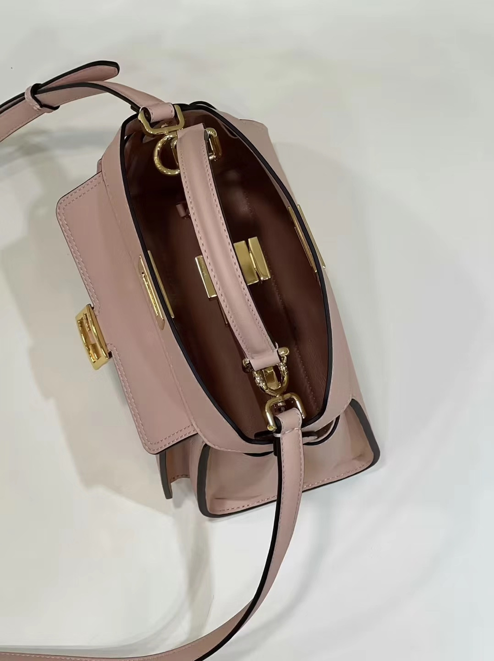 Fendi Peekaboo 23 cm