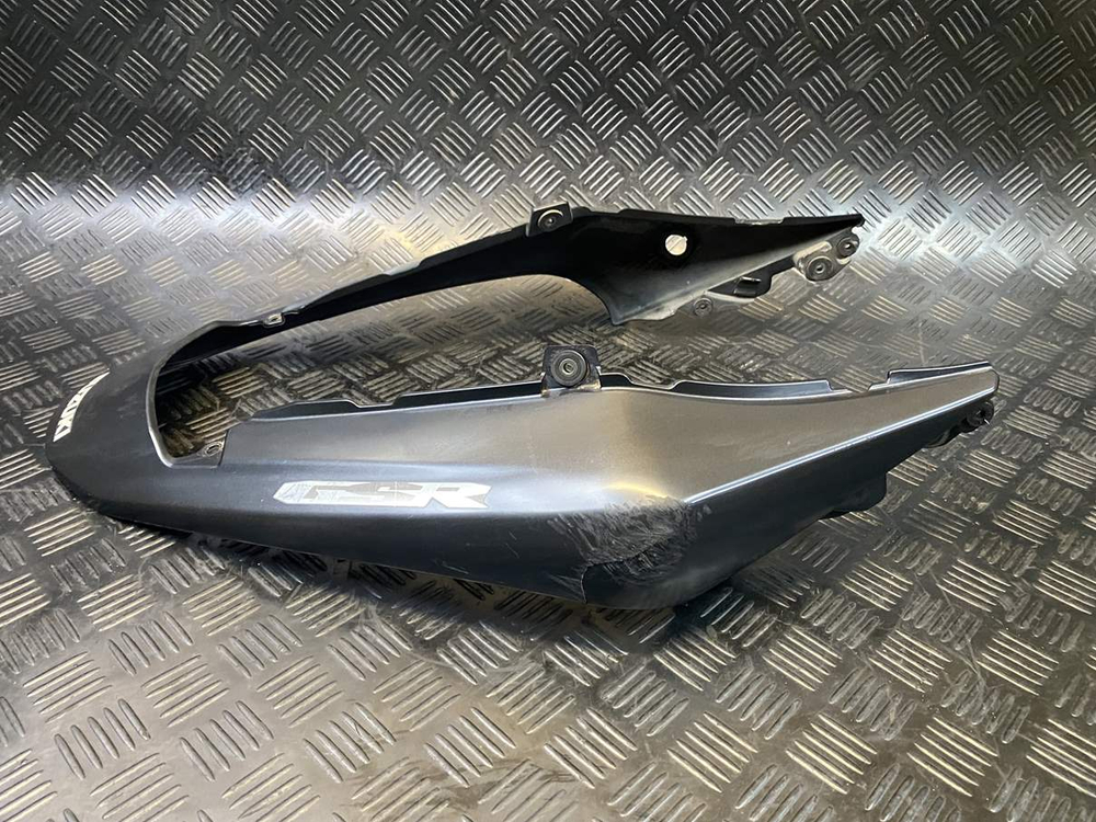 Пластик задний (хвост) Suzuki GSR400 (GK7DA)