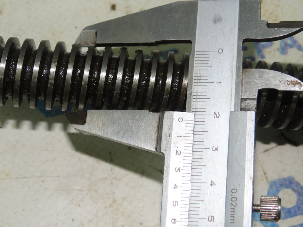 Винт поперечной подачи 1К62 Tr22*5 (арт. 37892)