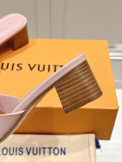 Louis Vuitton Isola Mule