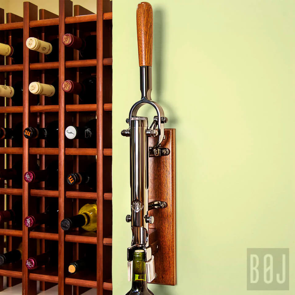 Штопор настенный для вина BOJ Traditional Wall Corkscrew Black Nickeled