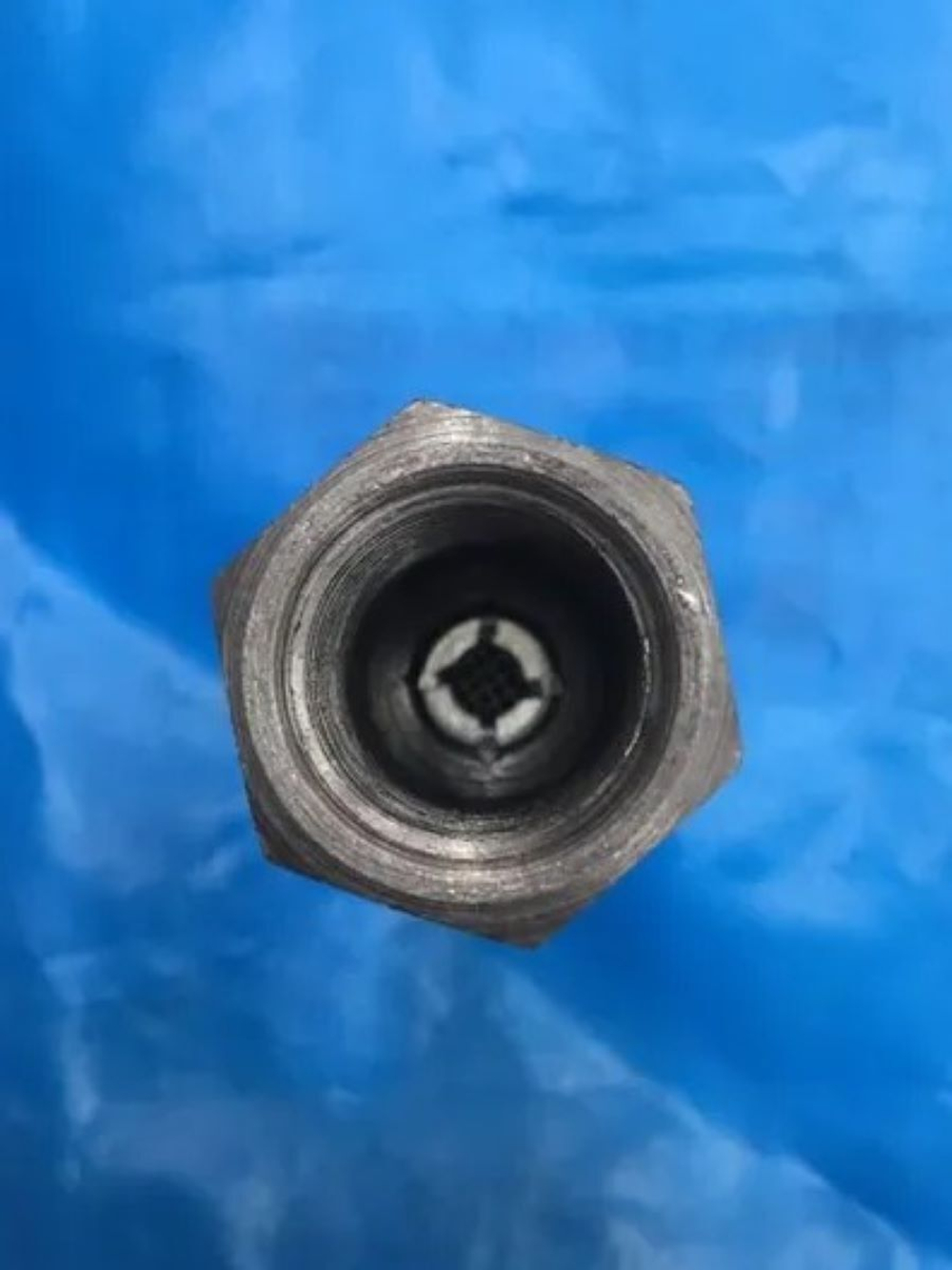 Обманка датчика кислорода с встроенным катализатором MC100 CBD