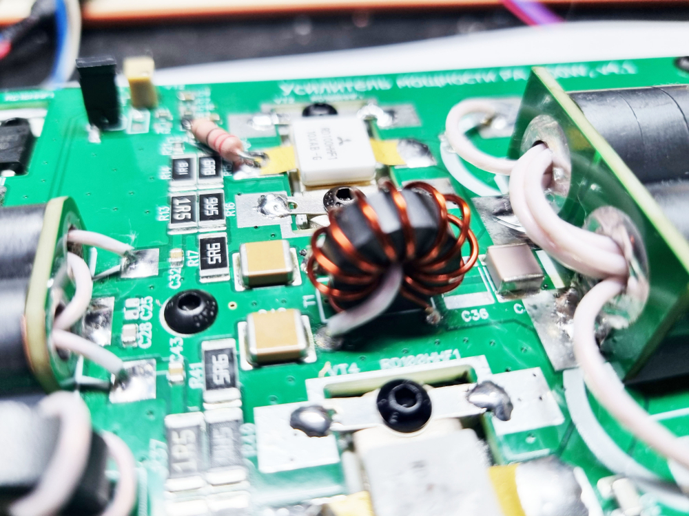 Усилитель мощности до 100Вт на RD100HHF1. Набор без транзисторов RD100HHF1