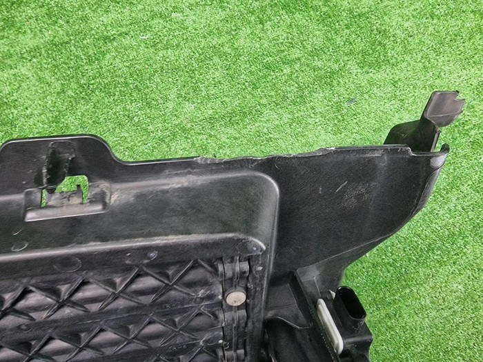 Воздуховод радиатора Volvo XC90 2 (2014-н.в.)