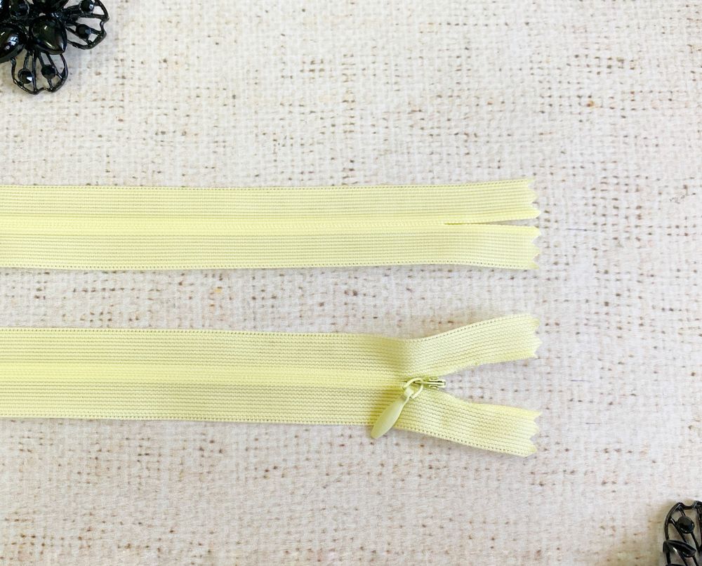 Молния потайная, L 70 см, бледно-жёлтый