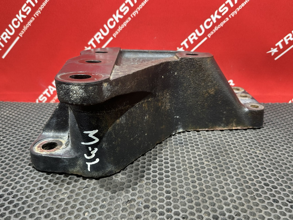 Кронштейн ГУРа