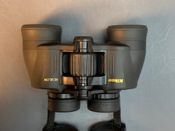 Nikon Aculon A211 7x35