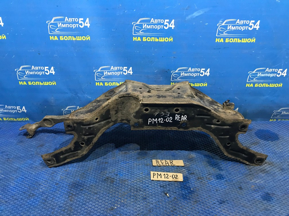 Балка задняя NISSAN LIBERTY 1999