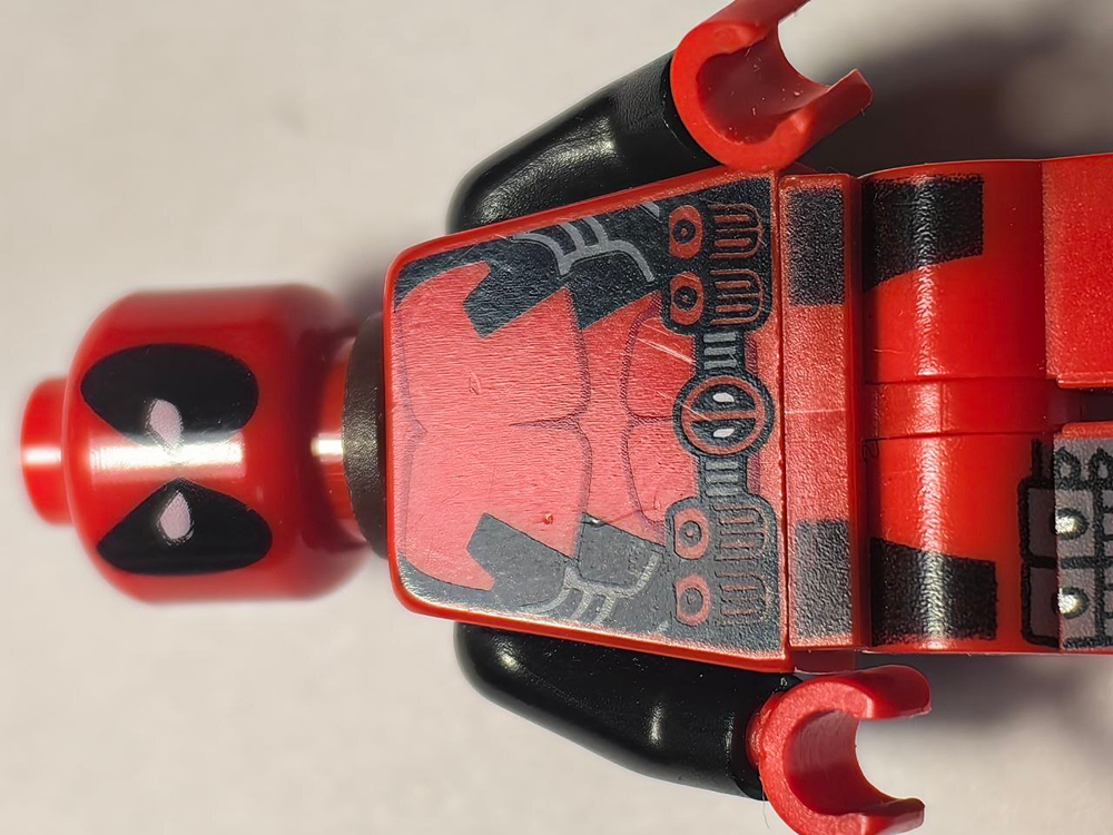 USED Дэдпул sh0032