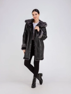 Дубленка зимняя с капюшоном натуральная оверсайз