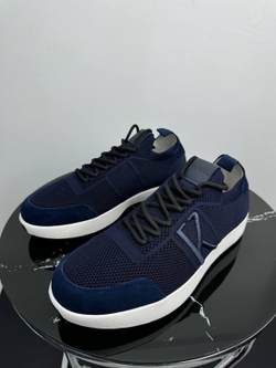 Кроссовки Kiton