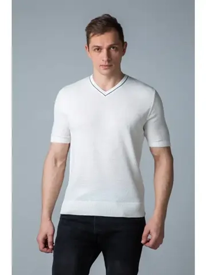 Футболка в офис