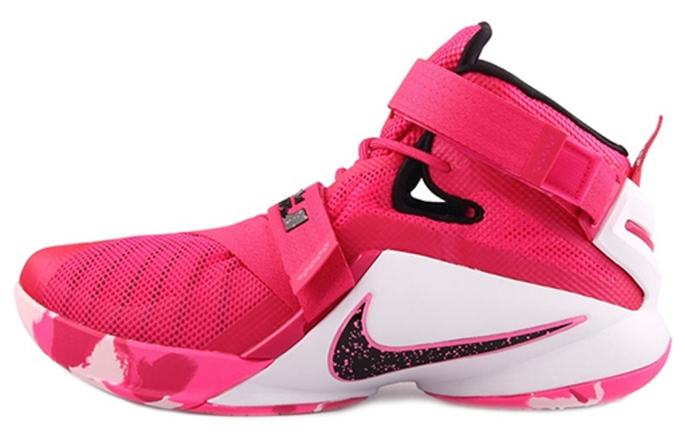 Кроссовки Nike Zoom Soldier 9