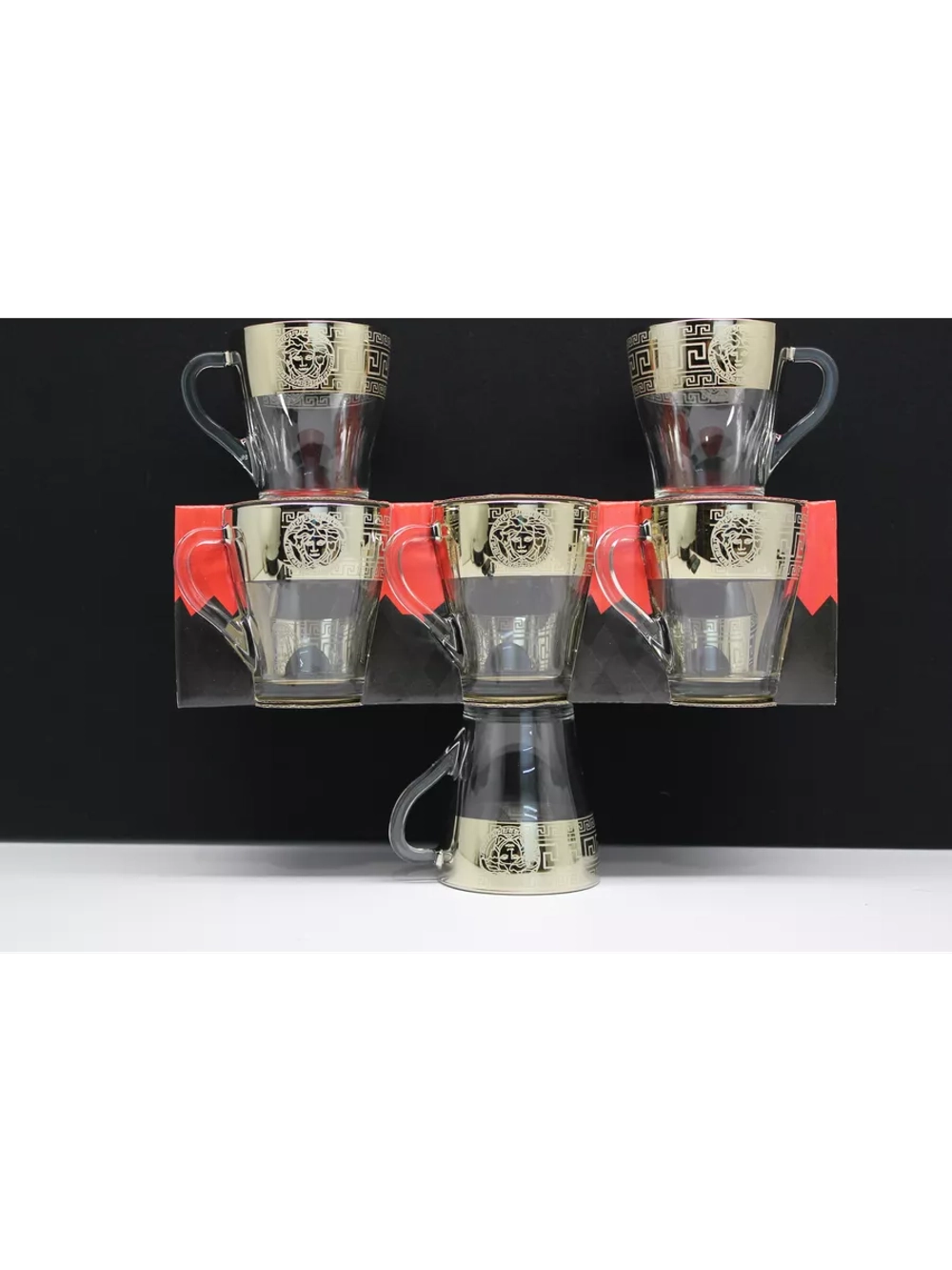 Набор кружек для чая и кофе.