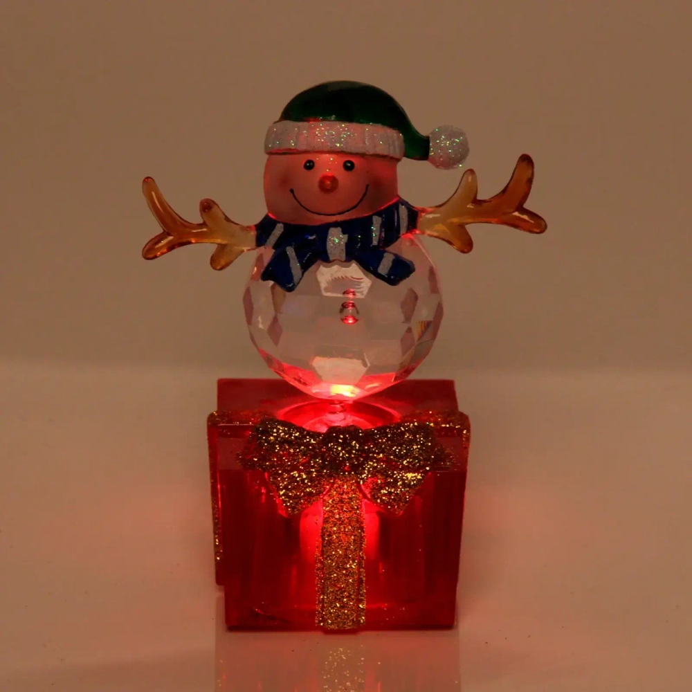 Фигурка с подсветкой «Снеговичок в колпачке на подарке» 9 см