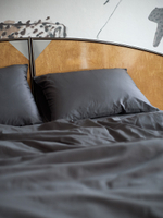 Комплект постельного белья из премиального сатина темно-серого цвета из коллекции essential, 150х200 см