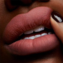 MAC Cosmetics Powder Kiss Lipstick - матовая помада, 3 g