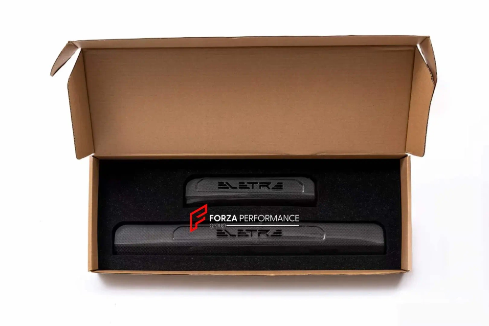 Карбоновый интерьерный комплект для Lotus Eletre Лотус Элетре