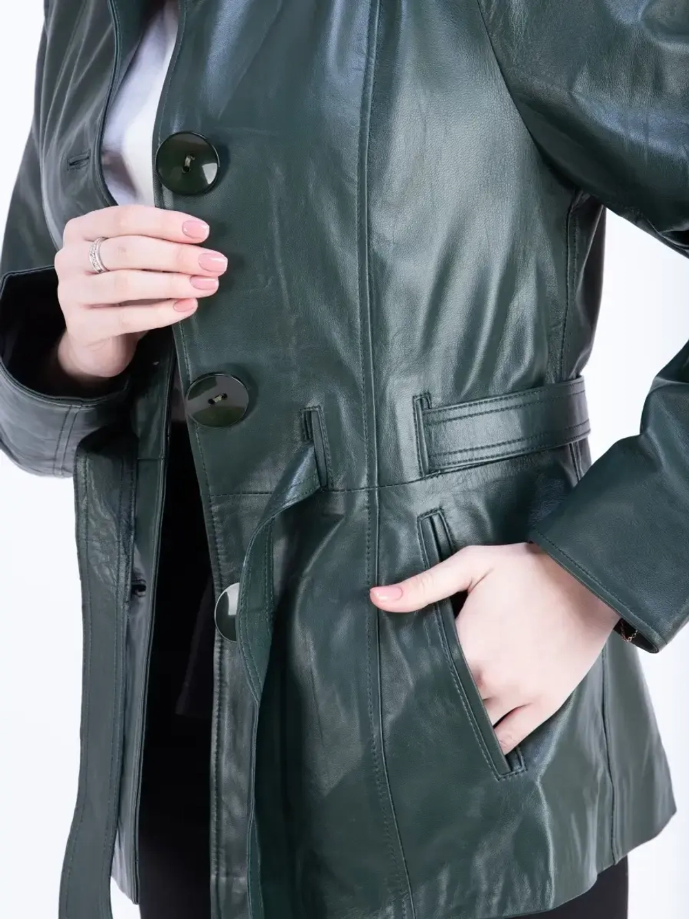 Куртка женская из натуральной кожи