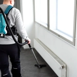 Аккумуляторный ранцевый пылесос Makita DVC261Z