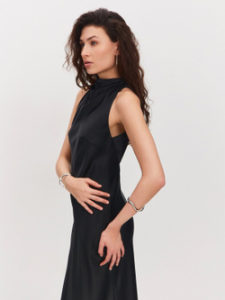 Платье с качелями макси