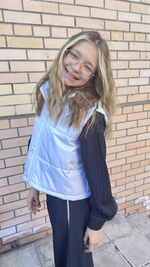 Жилет укороченный белый