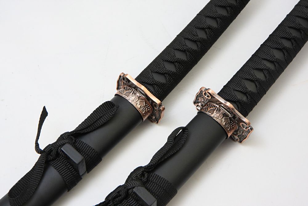 Armas Del Mundo Набор самурайских мечей, 2 шт. Ножны черные, цуба- медная