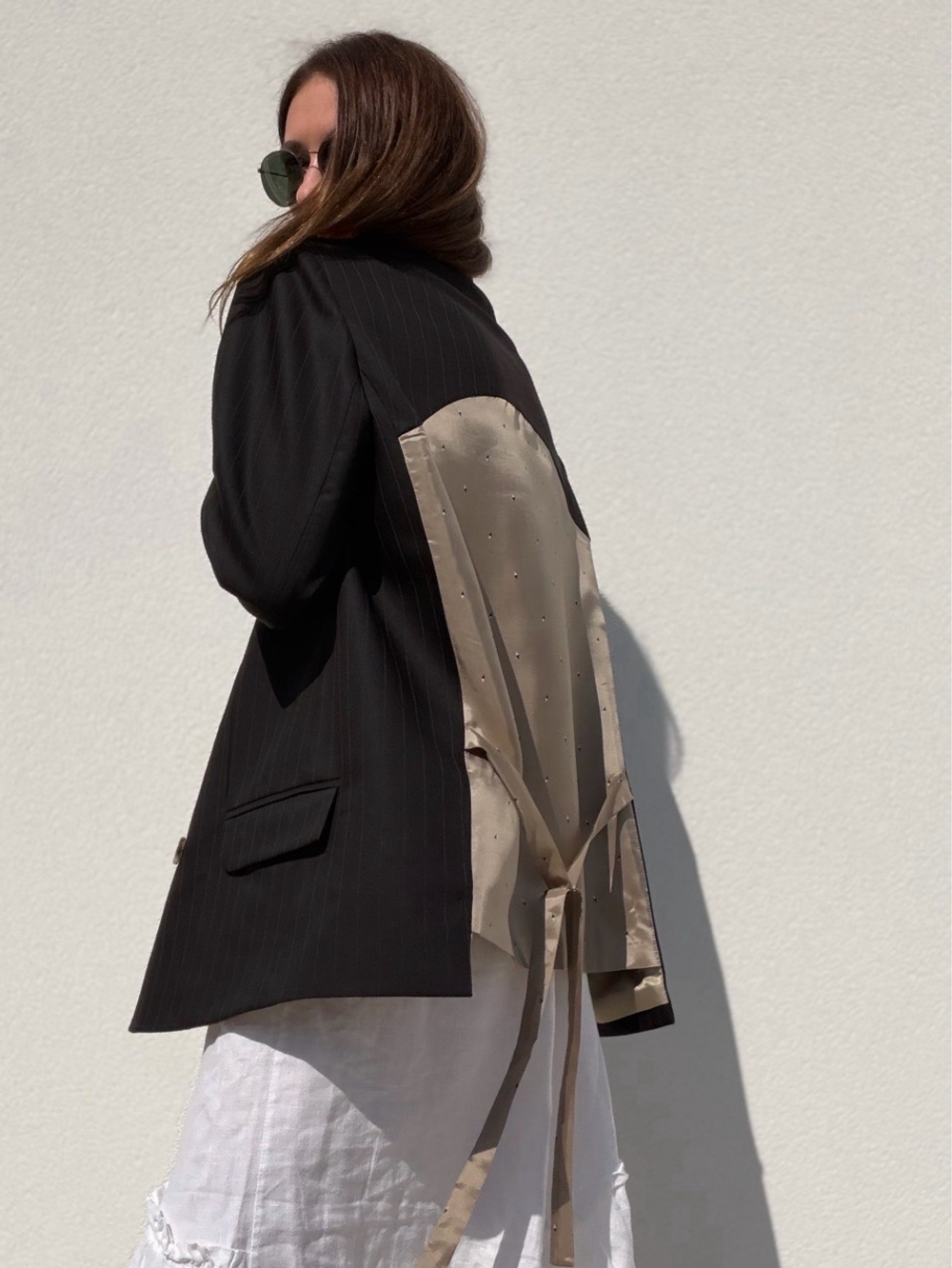 Жакет горький шоколад в полоску с контрастной спинкой