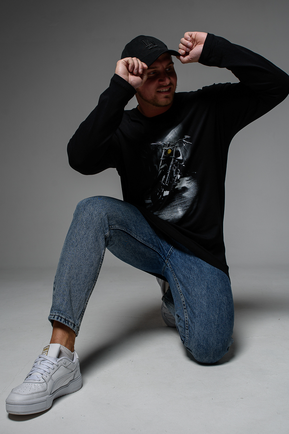 8533 футболка с дл.рукавом мужская