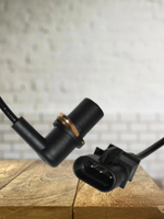 Датчик положения коленвала 1066001805 для Geely Emgrand EC7