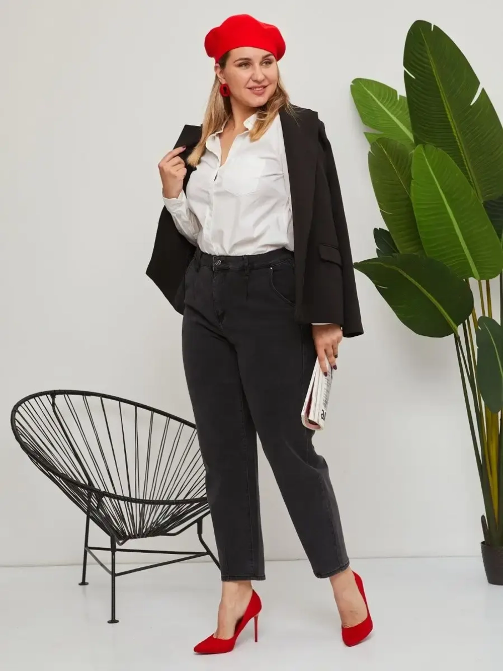 Джинсы с высокой посадкой мом фит бананы