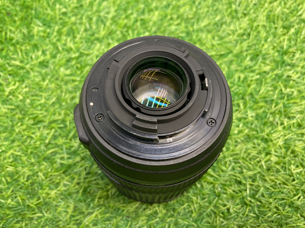 Nikon 18-135mm 3.5-5.6 ED-IF AF-S DX Zoom-Nikkor