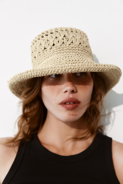 ZARA ПЛЕТЕНАЯ ПАНАМА, СВЕТЛО-БЕЖЕВЫЙ